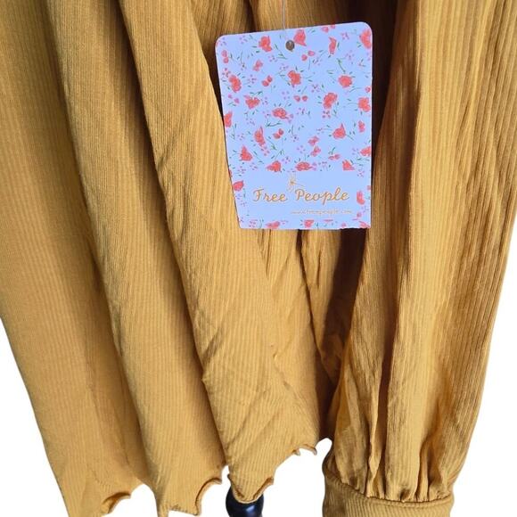 Free People Top - Picture 3 of 12